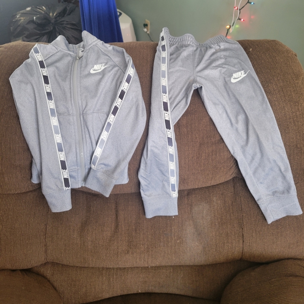 Nike Gray Tracksuit Set Toddler 4